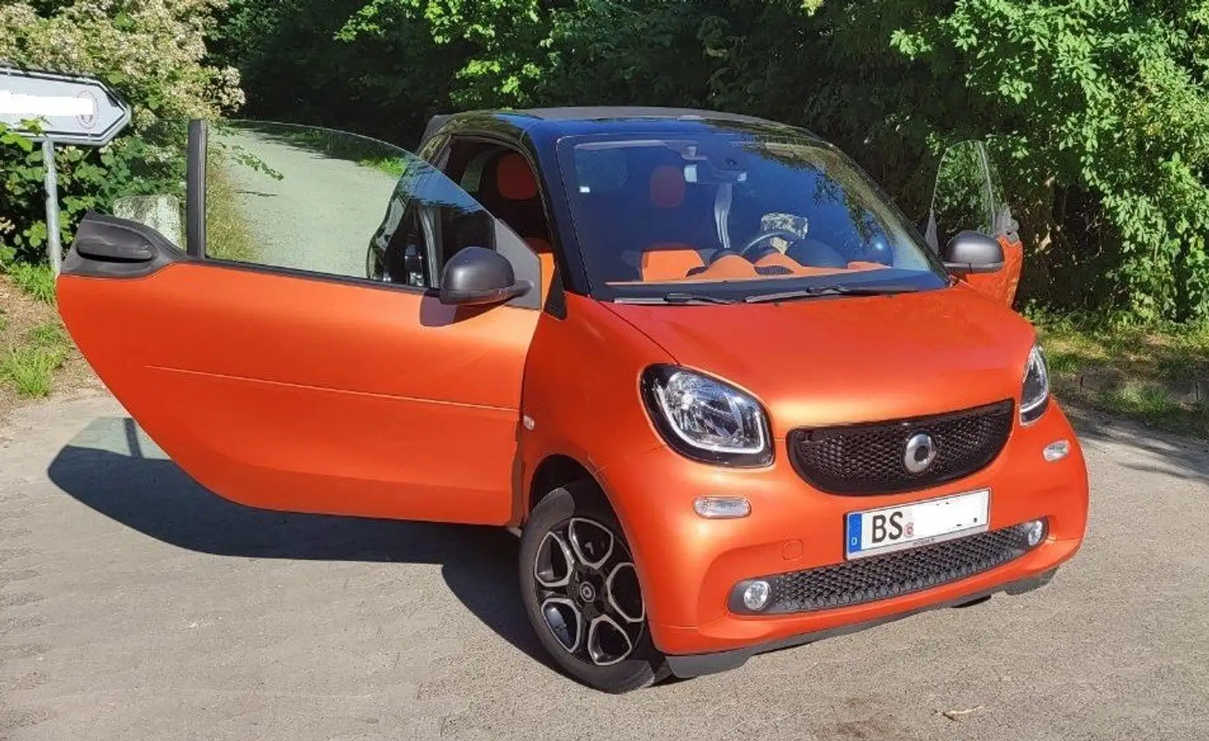 smart forTwo smart fortwo cabrio twinamicpassion Orange - 2