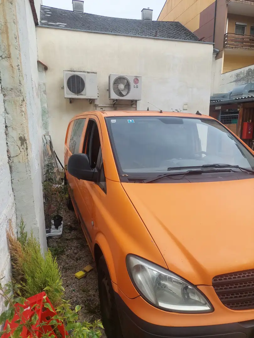 Mercedes-Benz Vito Vito 111 CDI lang Orange - 2