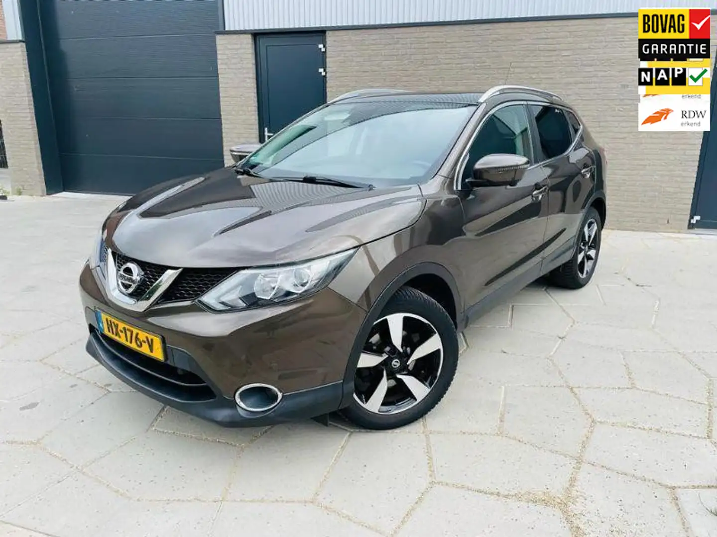Nissan Qashqai 1.2 Connect Edition |Trekhaak | CLIMATE CONTROL | Braun - 1