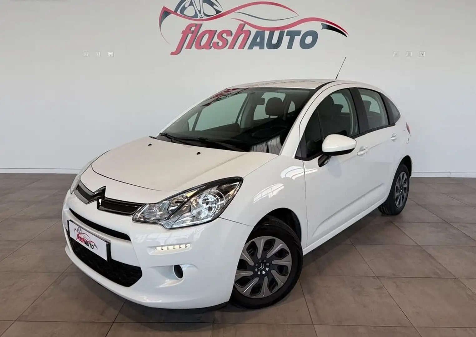 Citroen C3 II VTi 68cv CONFORT-2016 Blanc - 1