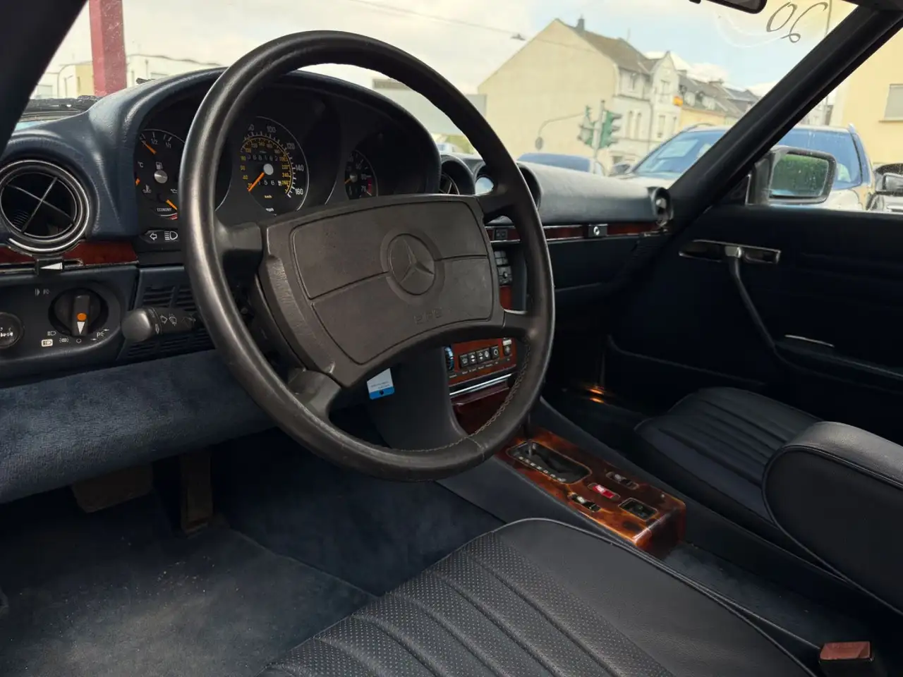 Mercedes-Benz SL 560 R107 H-KENNZEICHEN, foto 12