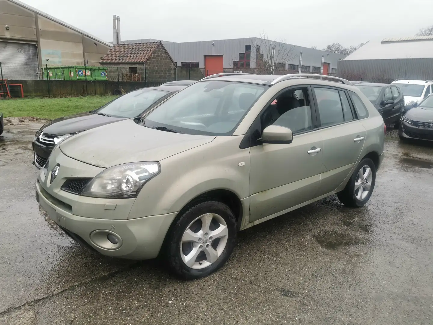 Renault Koleos moteur casser Gris - 1