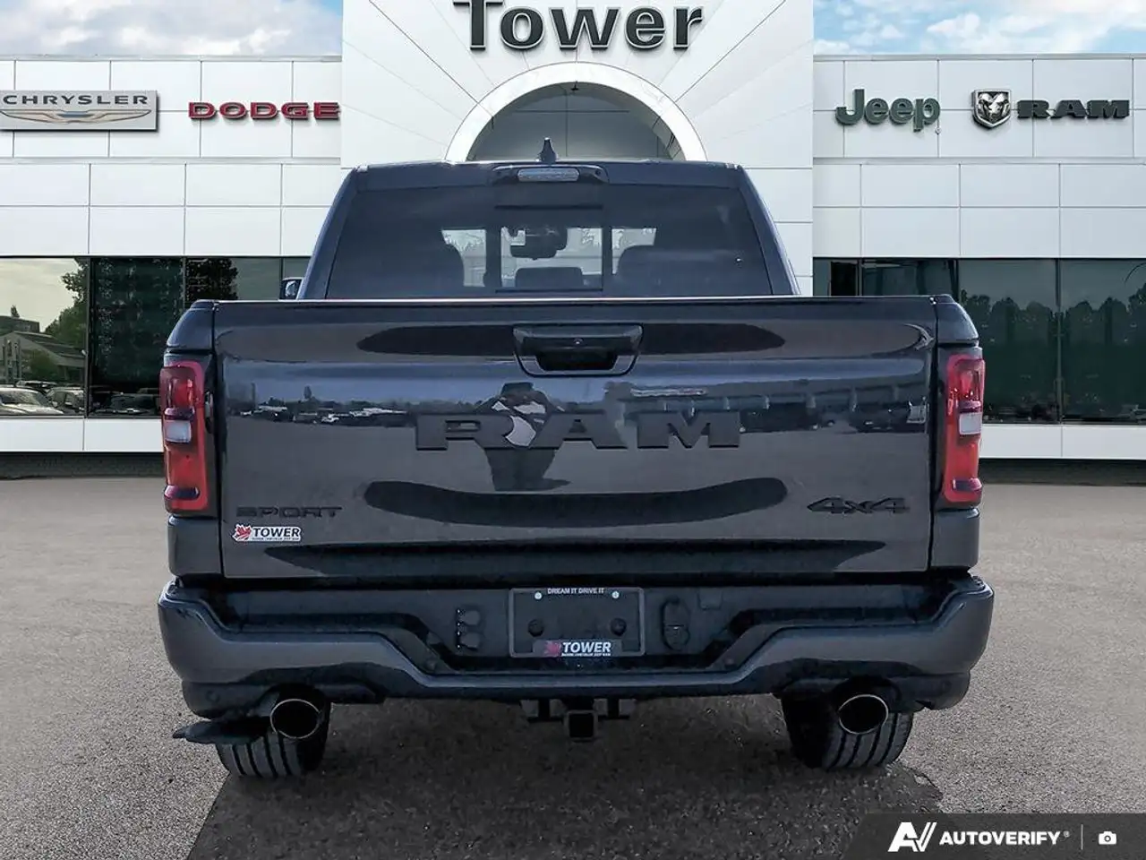 RAM 1500 снимка RAM 1500