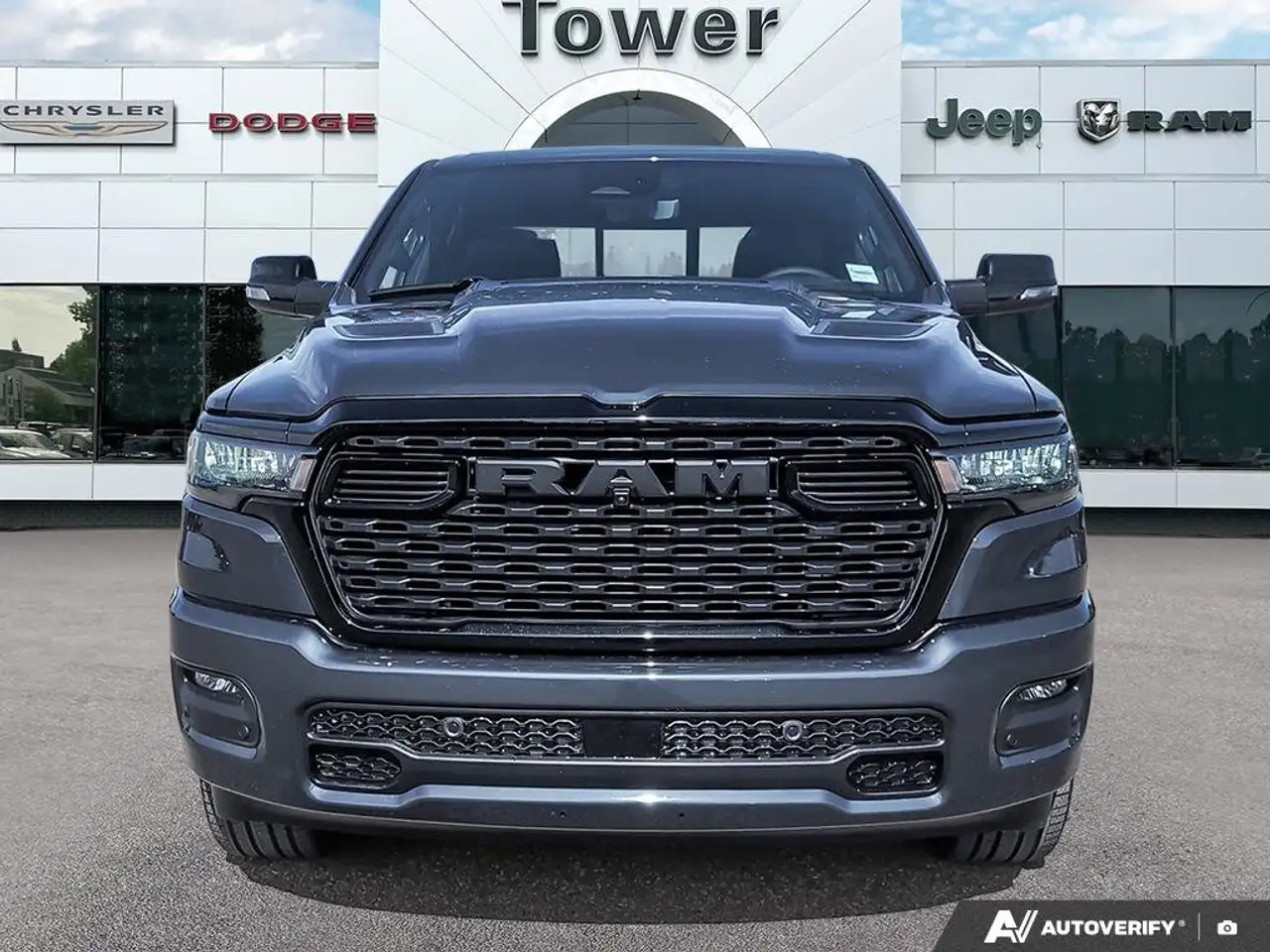RAM 1500 снимка RAM 1500