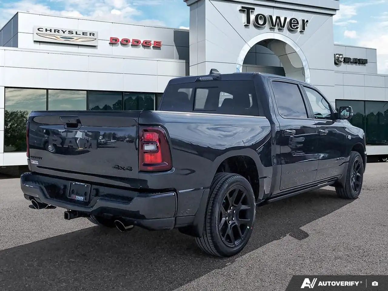 RAM 1500 снимка RAM 1500