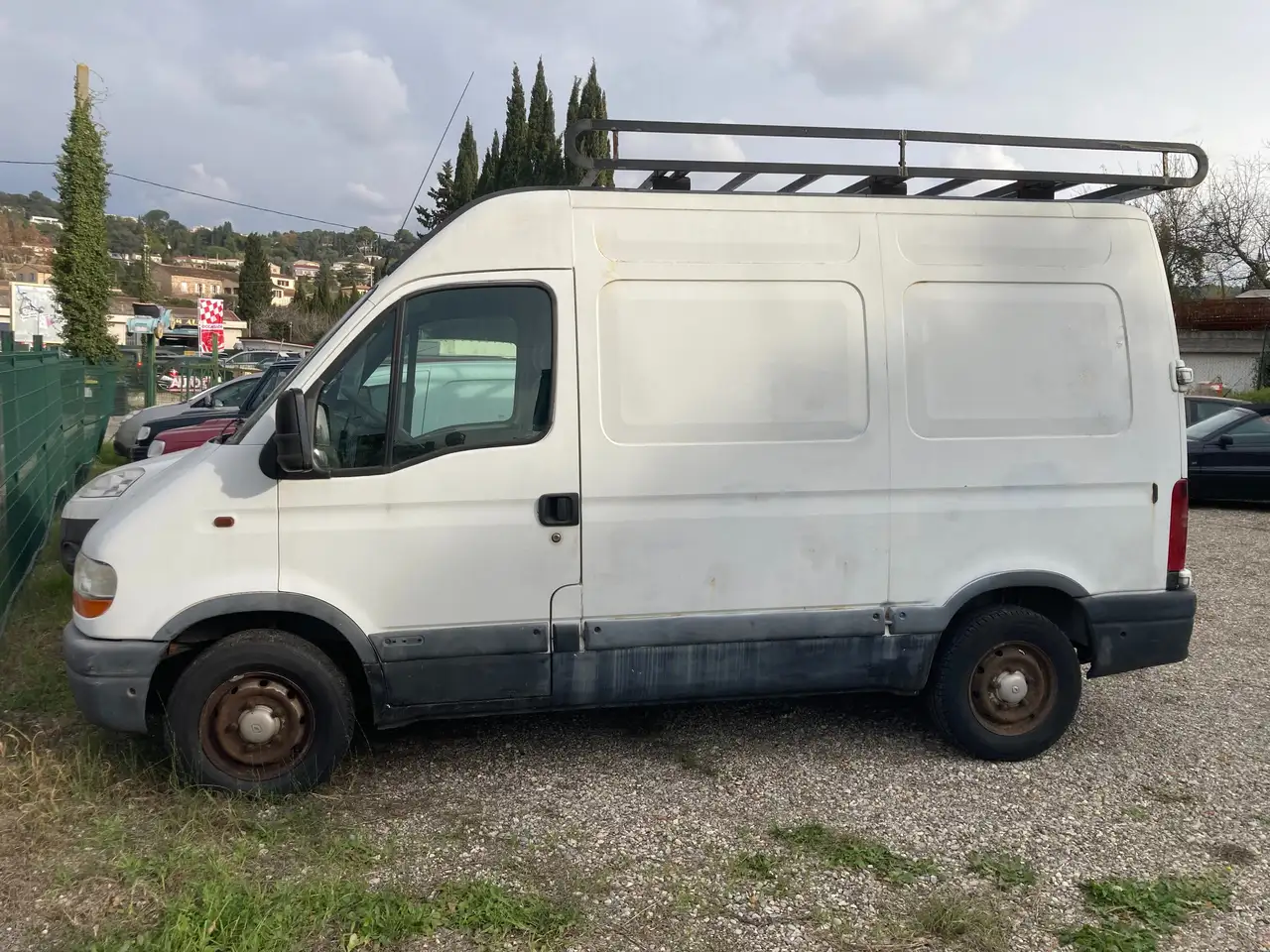 Renault MASTER 2.5D 80cv FOURGON L1H2 BVM5 3 places, foto 2