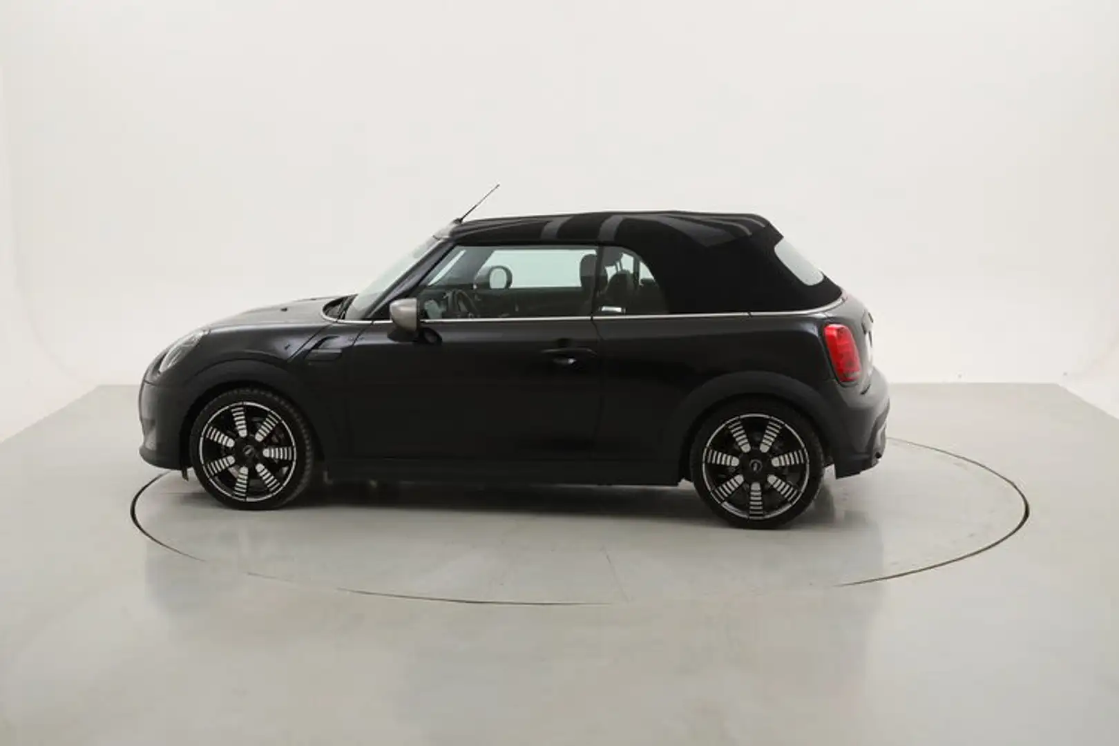MINI Cooper Cabrio Cabrio Cooper Yours 1.5 Benzina 136CV Noir - 2