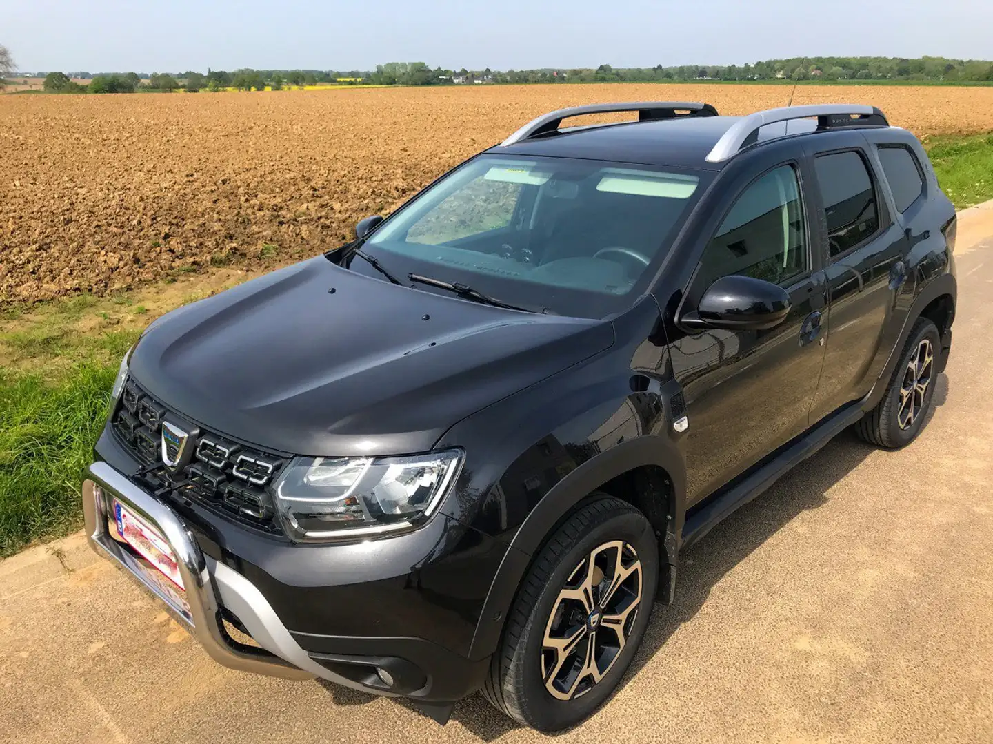 Dacia Duster 1.3 TCe Edition Anniversary - Adventure Pack Noir - 1