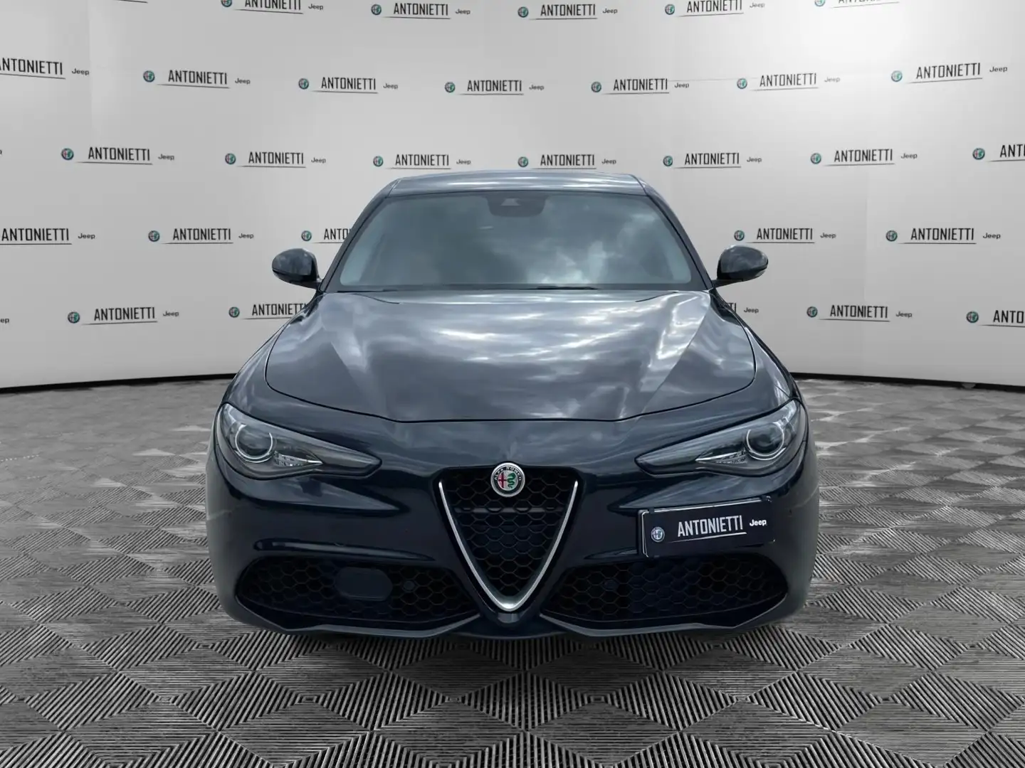 Alfa Romeo Giulia Giulia 2.2 Turbodiesel 210 CV AT8 AWD Q4 Veloce Schwarz - 2