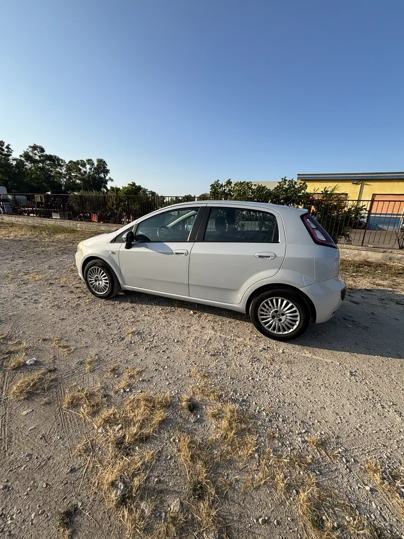 Fiat Punto Evo 5p 1.3 mjt Fun s&s 75cv prezzo - 1