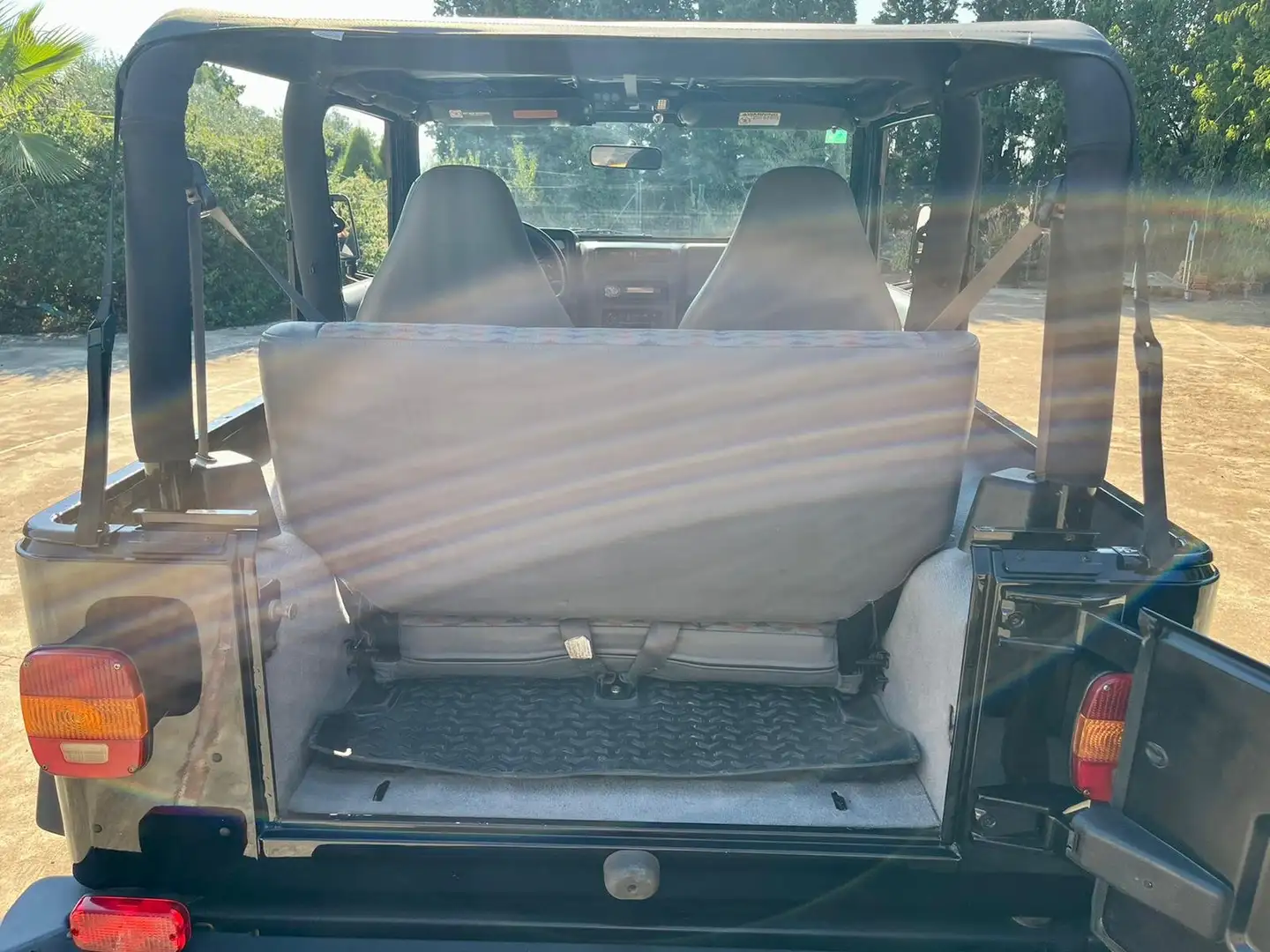 Jeep Wrangler Wrangler 2.5 Soft Top Negro - 2