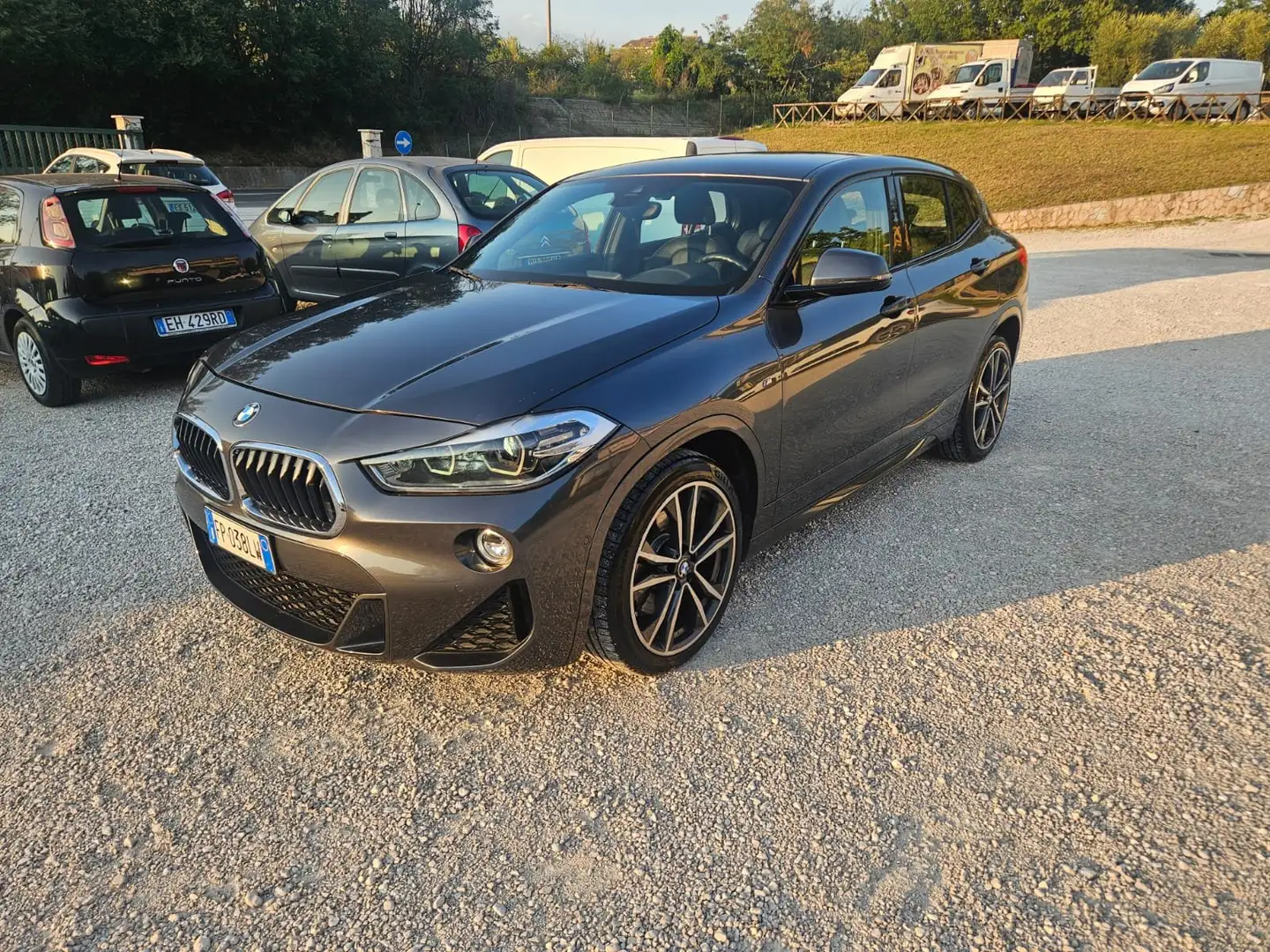 BMW X2 M sdrive20d Msport Grau - 1