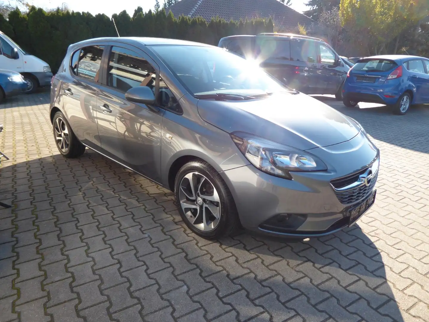 Opel Corsa E Active Lenkrad/Sitzheitz./Winterr./8xAlu Grau - 2