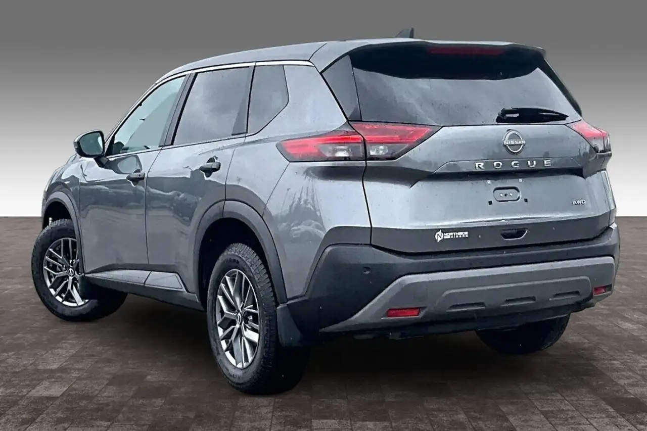Nissan Rogue fotografie Nissan Rogue