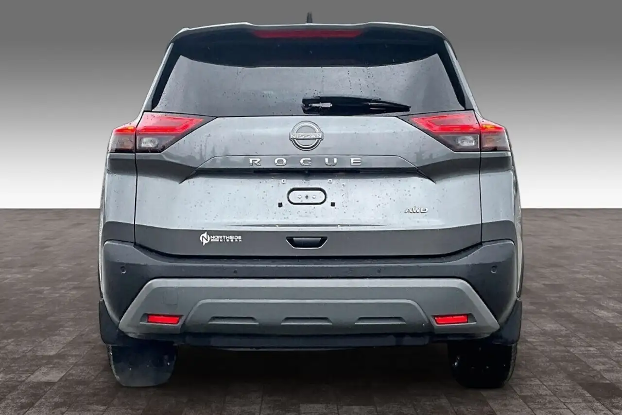 Nissan Rogue fotografie Nissan Rogue