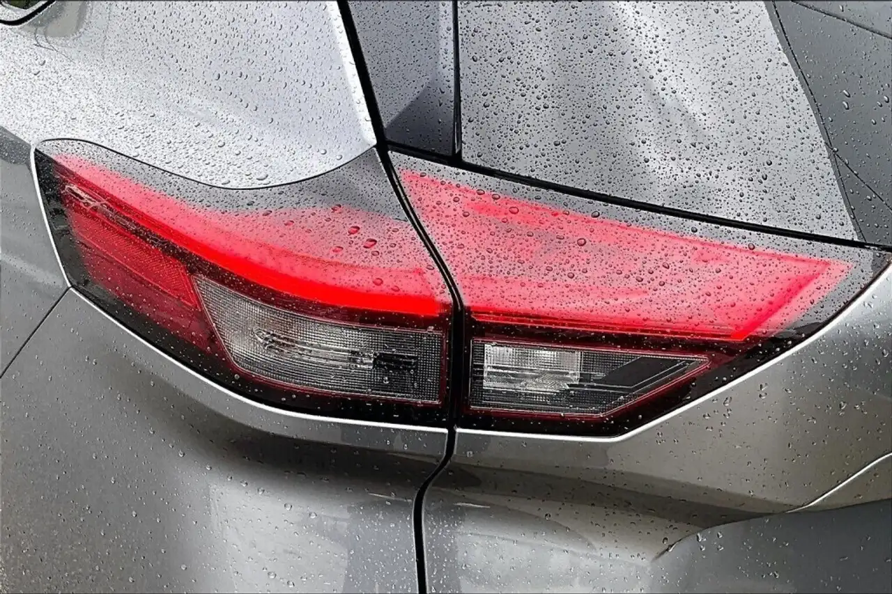 Nissan Rogue fotografie Nissan Rogue