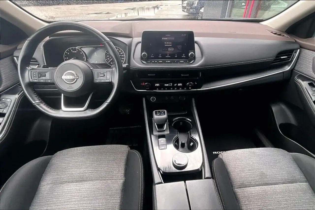 Nissan Rogue fotografie Nissan Rogue