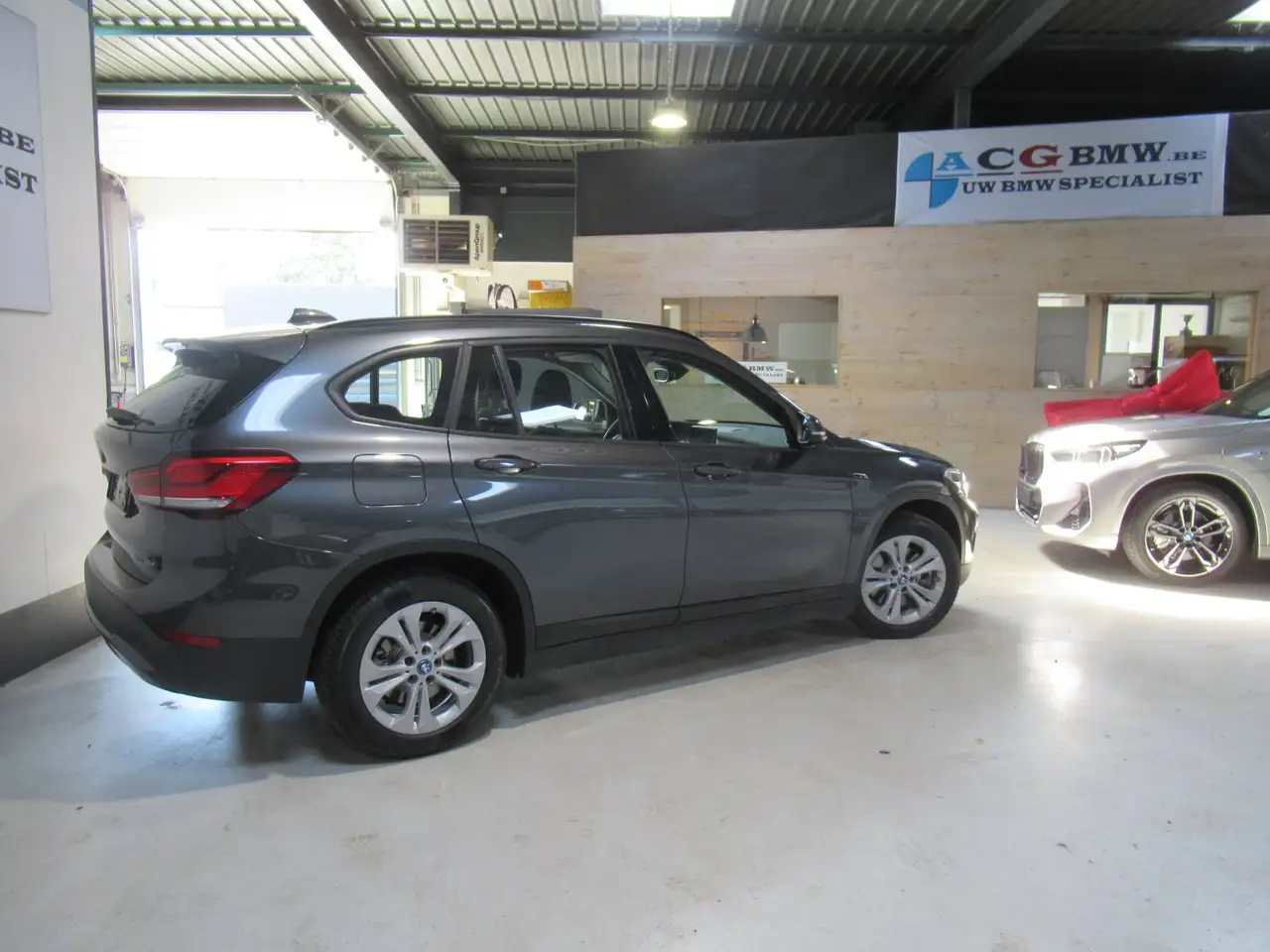 BMW X1 Hybride Plug In Carplay Full LED Achteruitrijcamera PDC Hulp Navigatie Bluetooth, миниатюра 23