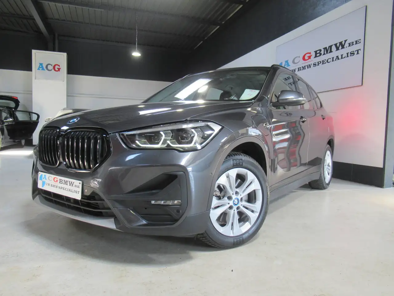 BMW X1 Hybride Plug In Carplay Full LED Achteruitrijcamera PDC Hulp Navigatie Bluetooth, миниатюра 5