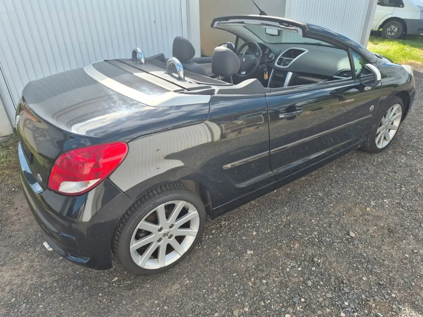 Peugeot 207 207 CC 120 VTi Roland Garros Noir - 2