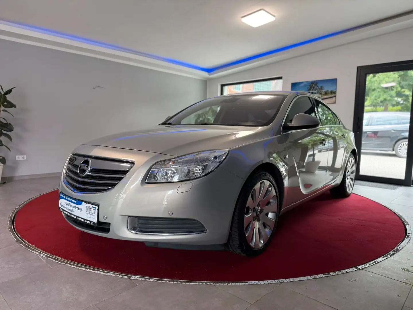 Opel Insignia A Lim. Cosmo 4x4  19Zoll/SHZ/Sport Silber - 1