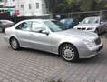 Mercedes-Benz E 240 E -Klasse   Automatikgetriebe  Benzin/ Gas Argent - thumbnail 4