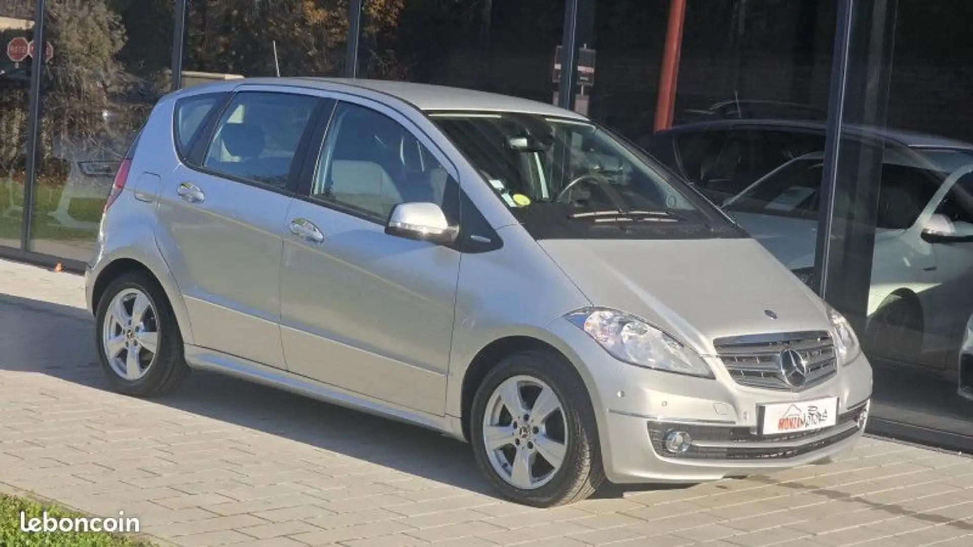Mercedes-Benz A 180 Mercedes 180 CDI ELEGANCE CVT Gris - 1