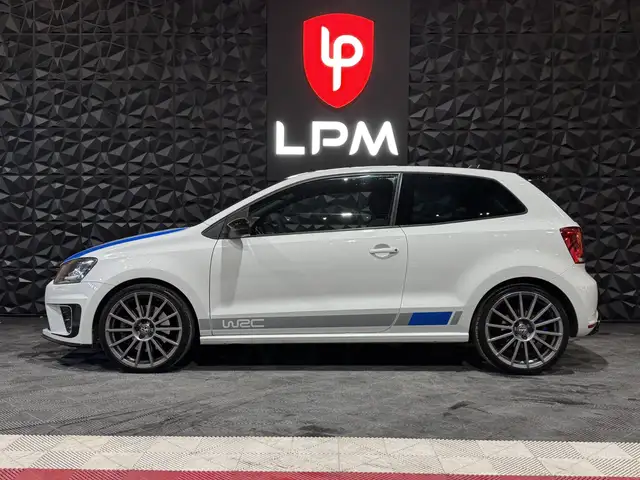 Volkswagen Polo view 5