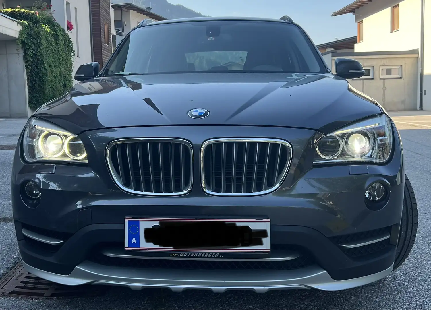 BMW X1 BMW X1 xDrive (defektes hinteres Diff) Preis VB - 2
