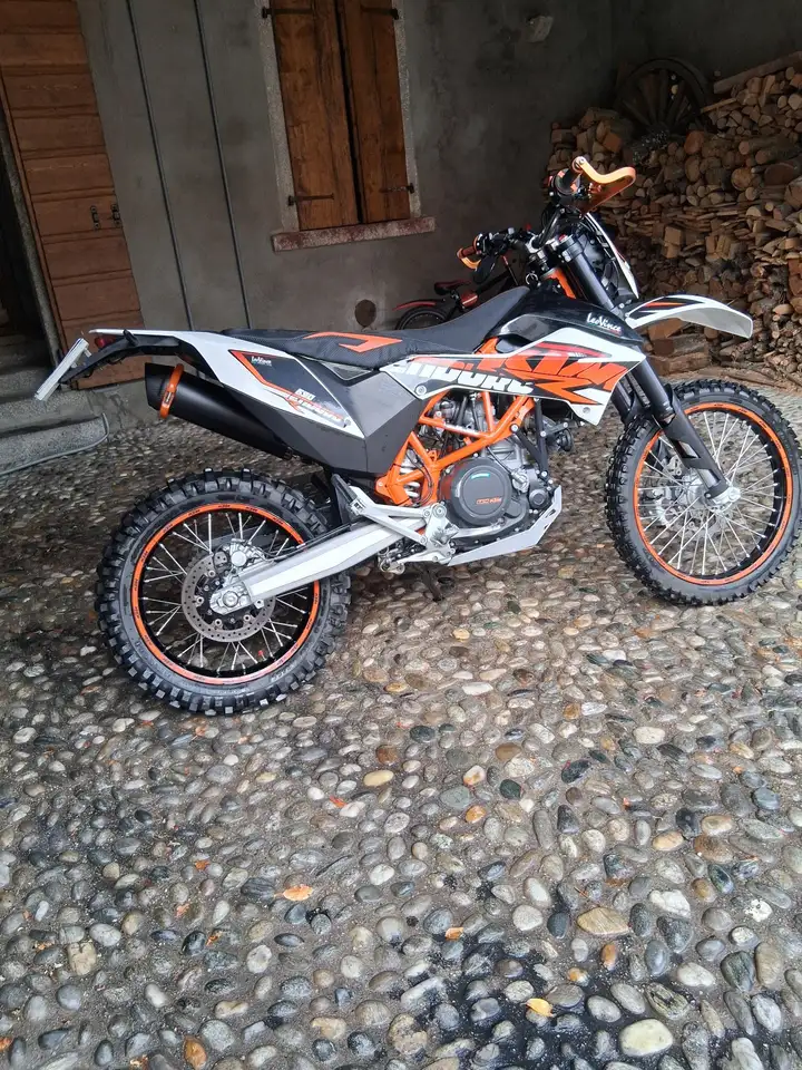 KTM 690 Enduro R