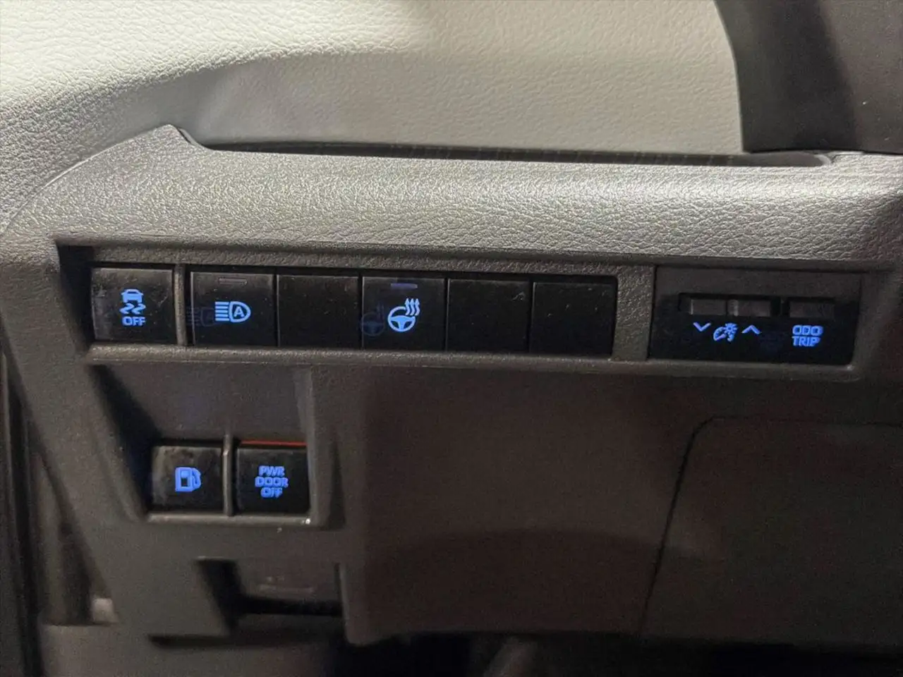 Toyota Sienna снимка Toyota Sienna