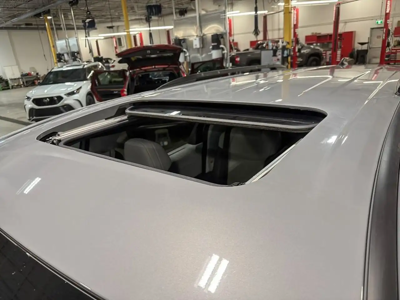Toyota Sienna снимка Toyota Sienna