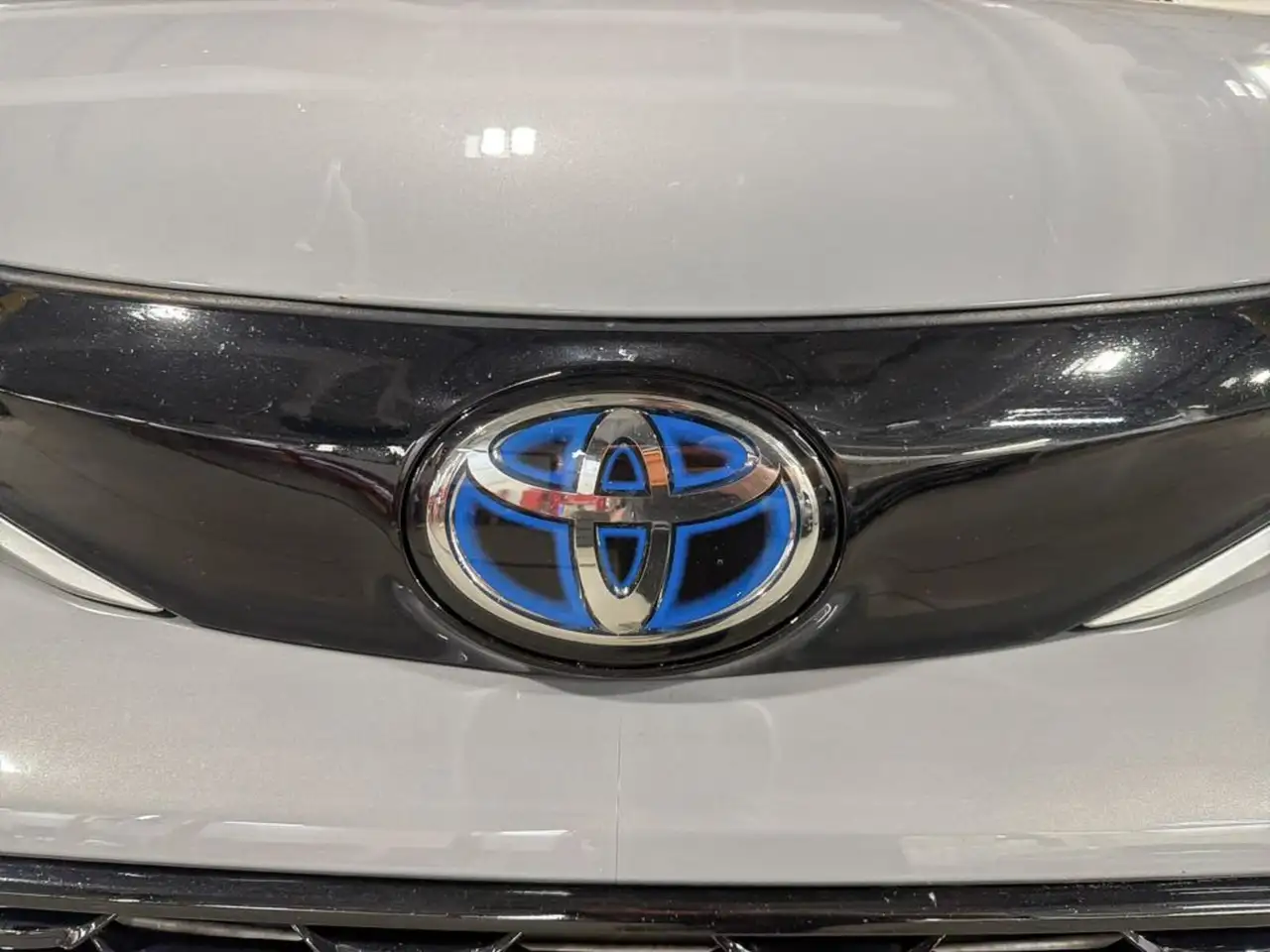 Toyota Sienna снимка Toyota Sienna