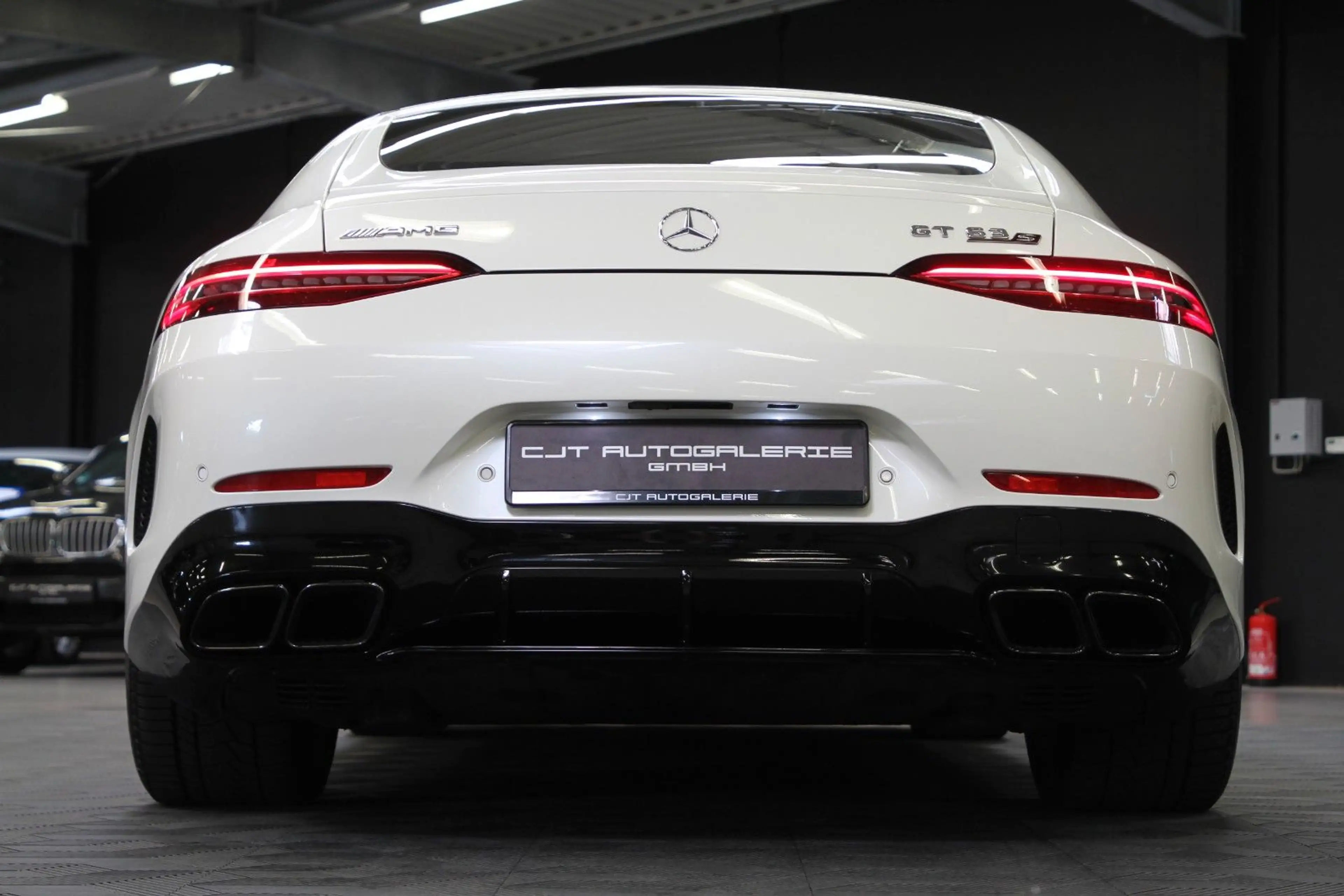 Mercedes-Benz AMG GT 63 S 4Matic+ Drivers / Massage / Burmester — photo 10
