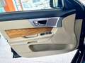 Jaguar XF XF Sportbrake 2.2d Premium Luxury 200cv auto crna - thumbnail 14