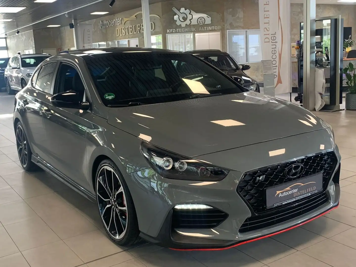 Hyundai i30 N Performance Alcantara LED Grau - 1