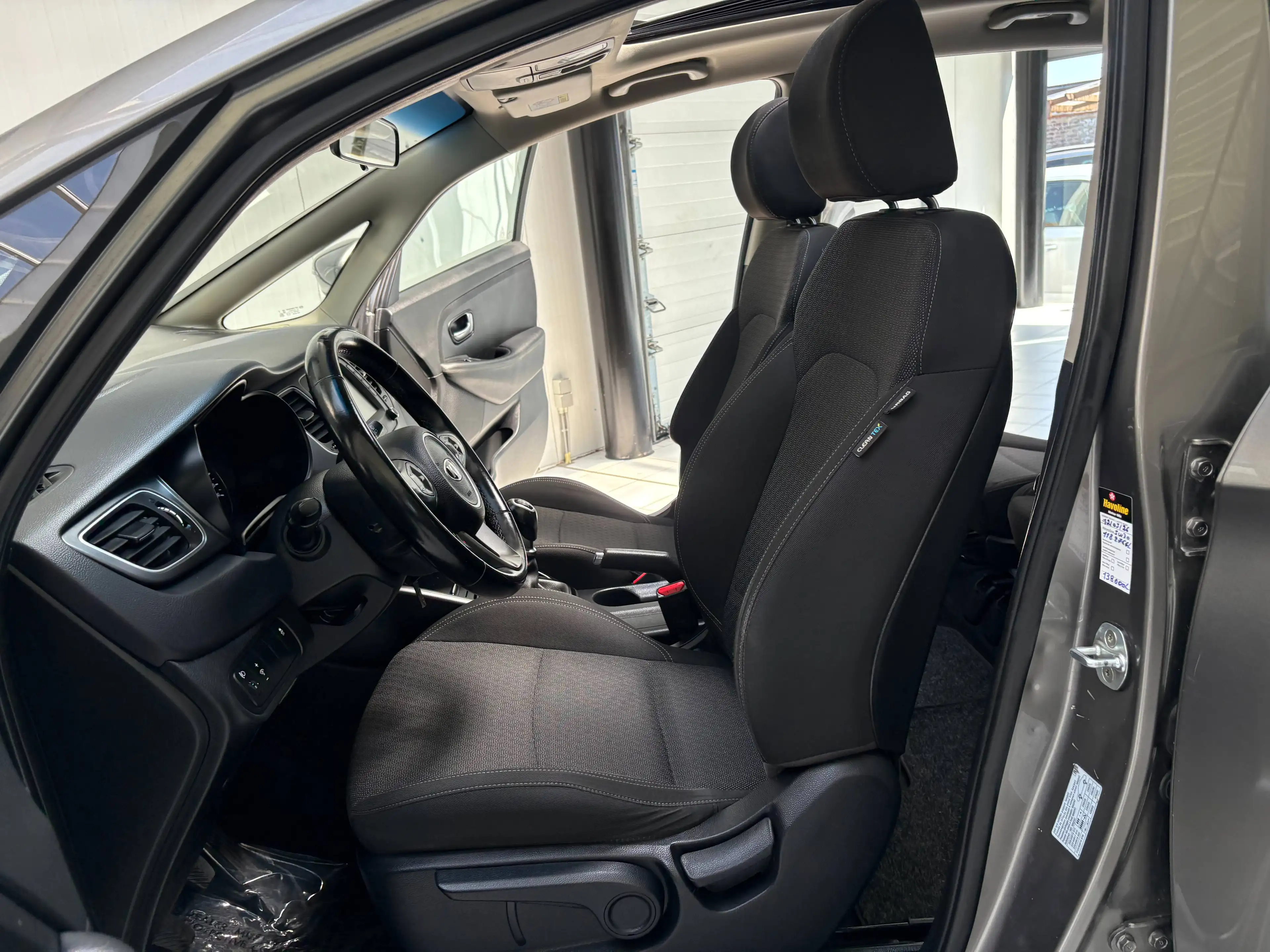 Kia Carens Carens 1.6i *7PL * XENON * TOIT * GPS * CAMERA * CARPLAY * JANTES * — photo 15