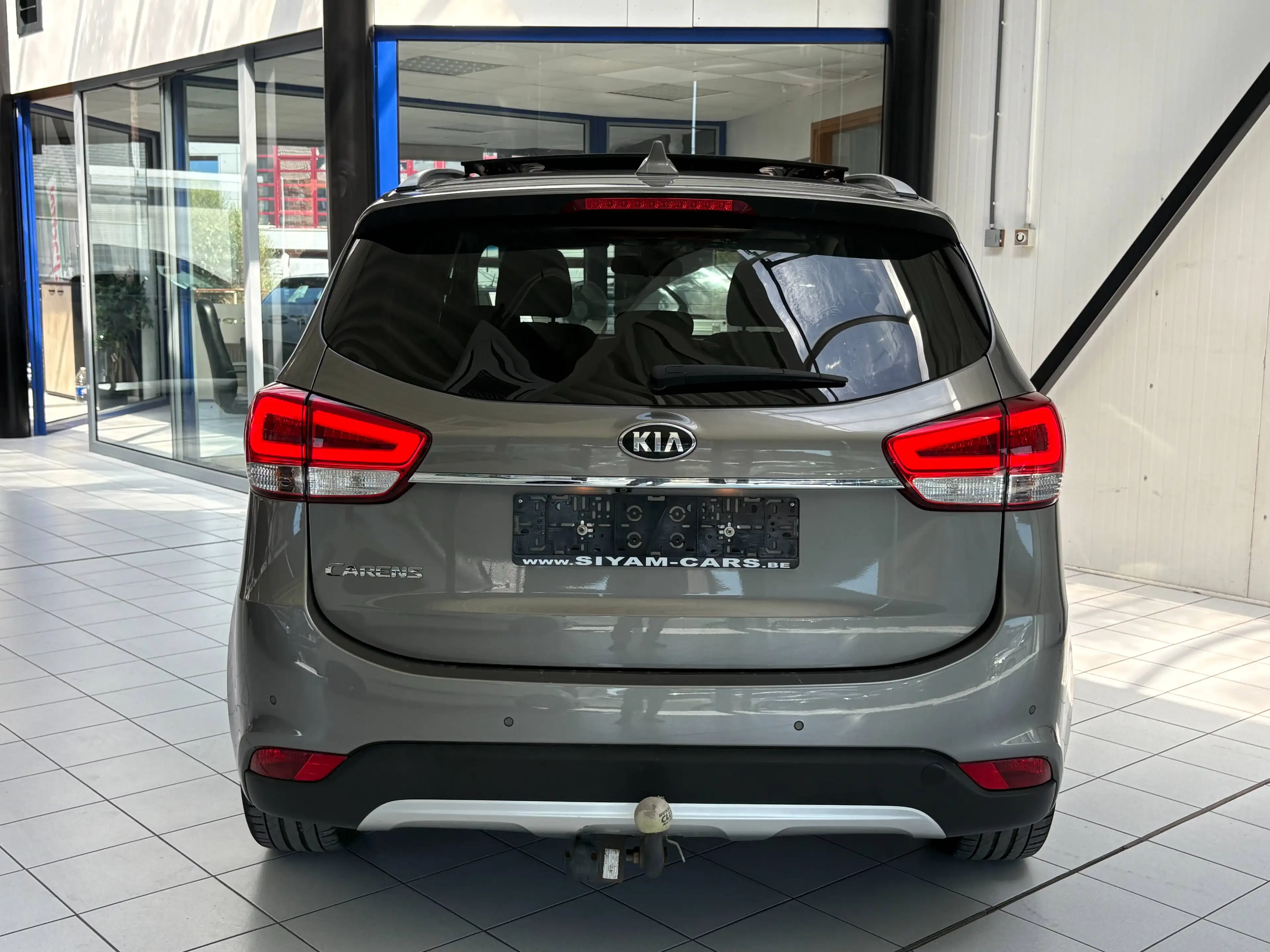 Kia Carens Carens 1.6i *7PL * XENON * TOIT * GPS * CAMERA * CARPLAY * JANTES * — photo 4