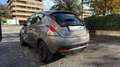 Lancia Ypsilon 1.0 FIREFLY S&S HYBRID GOLD*24M.G.*CARPLAY*LED*TEL Gris - thumbnail 4