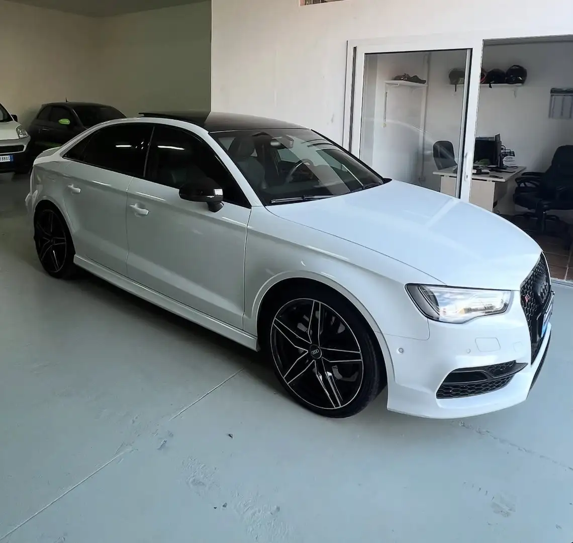 Audi S3 Sedan 2.0 tfsi quattro s-tronic - 2