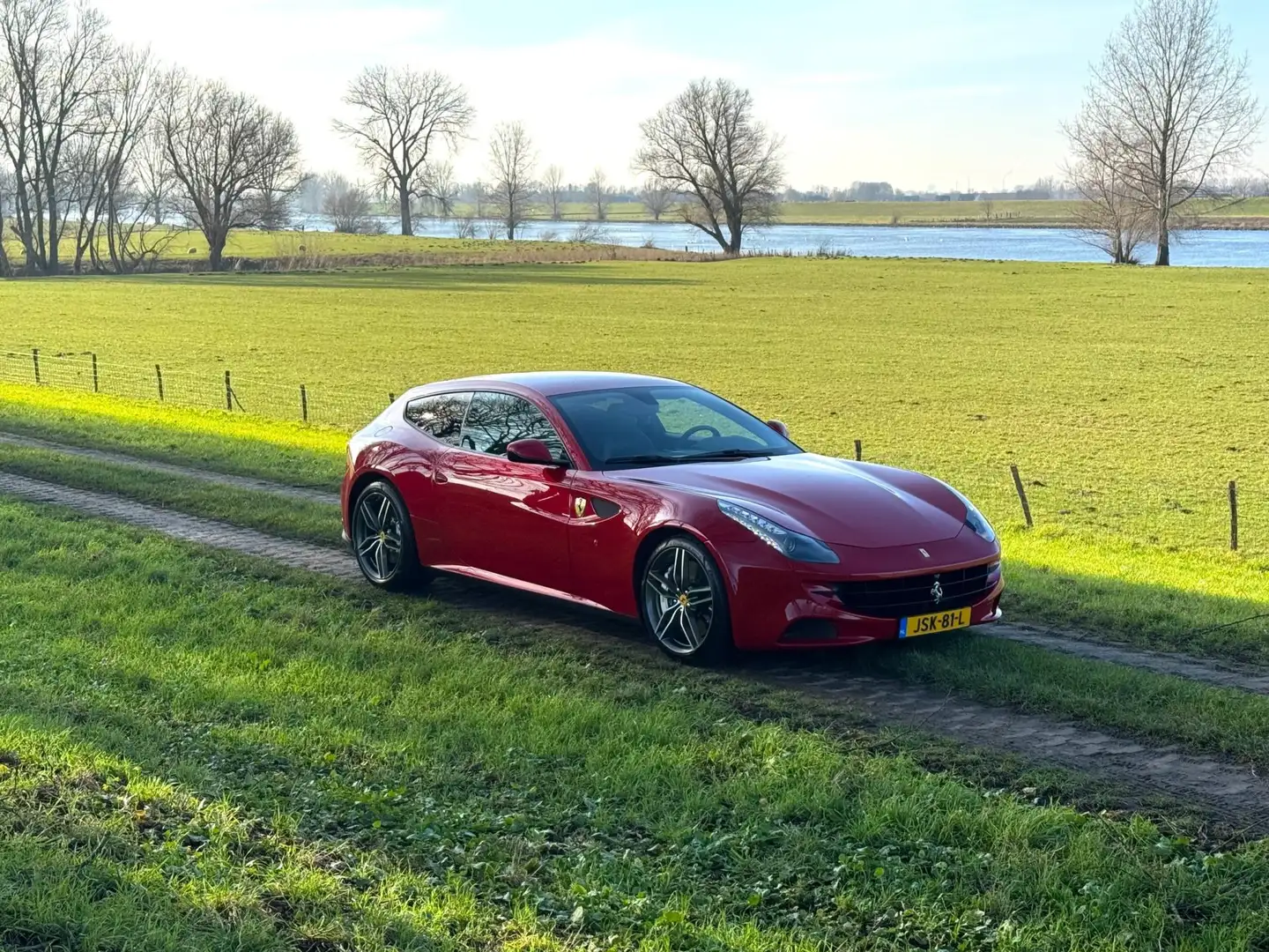Ferrari FF 6.3 V12 HELE €143.000,- EXPORT (TAILOR MADE 1 of 1 Rot - 1