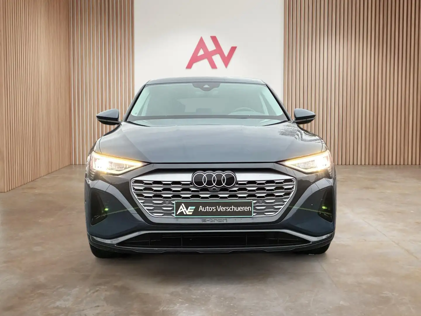 Audi Q8 e-tron 50 Quattro Advanced ** 360 Cam | ACC | Carplay/... Albastru - 2