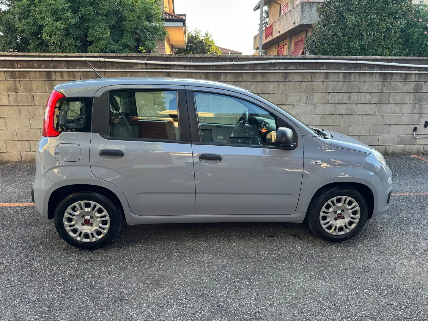 Fiat Panda Panda III 2021  1.0 firefly hybrid City Cs s Grau - 2