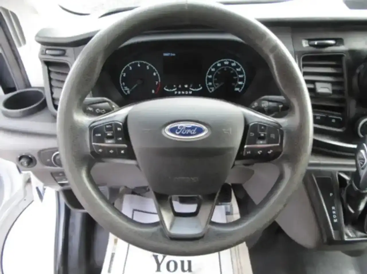 Ford Transit Cargo Van снимка Ford Transit Cargo Van