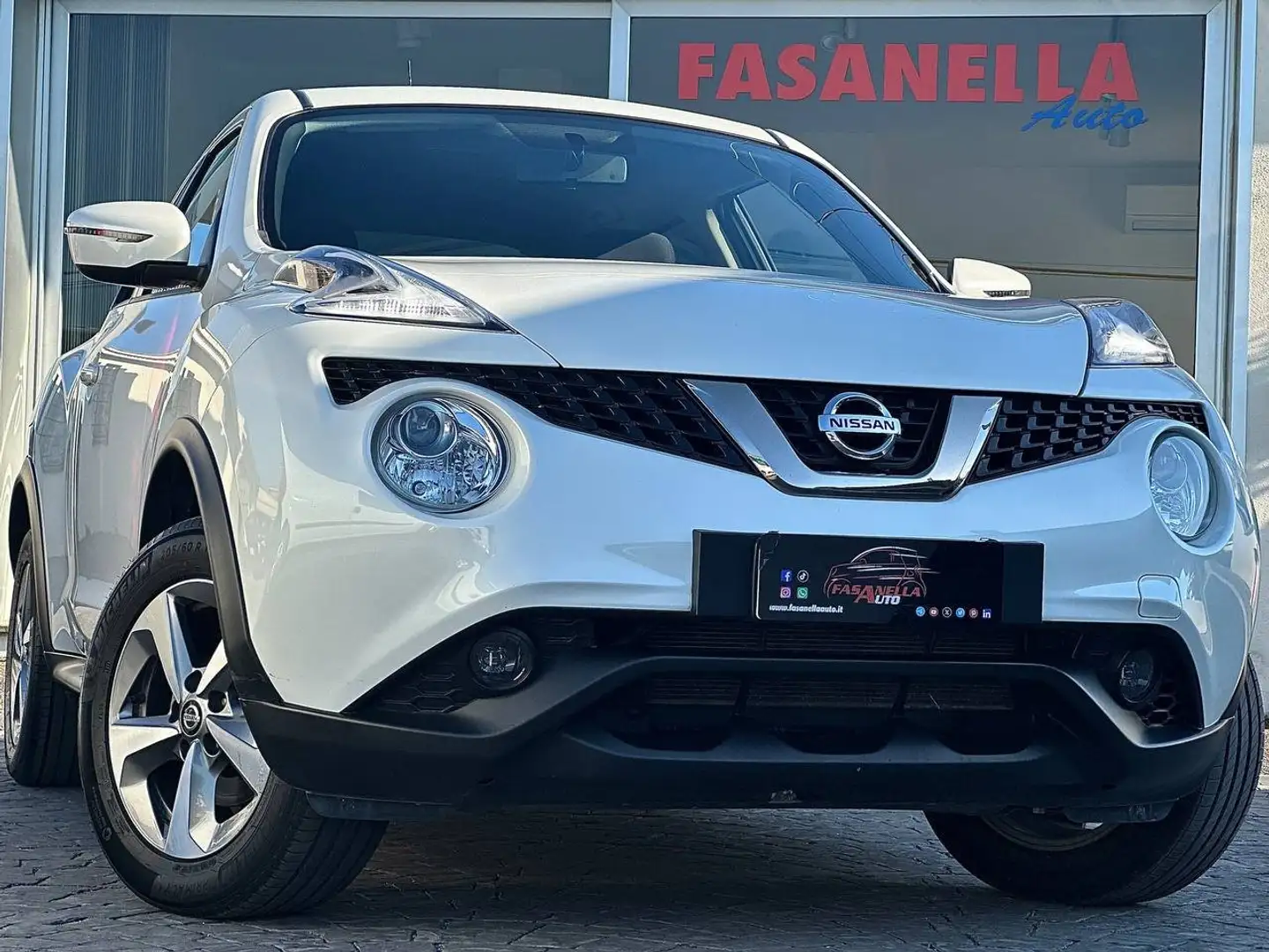 Nissan Juke 1.6 VISIA - IMPIANTO GPL CASA MADRE - IVA ESPOSTA Bianco - 1