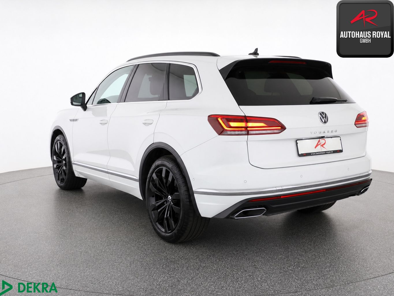 Volkswagen Touareg Touareg 3.0 TDI 4M R LINE 21ZOLL STANDHZ,KEYLESS — photo 3