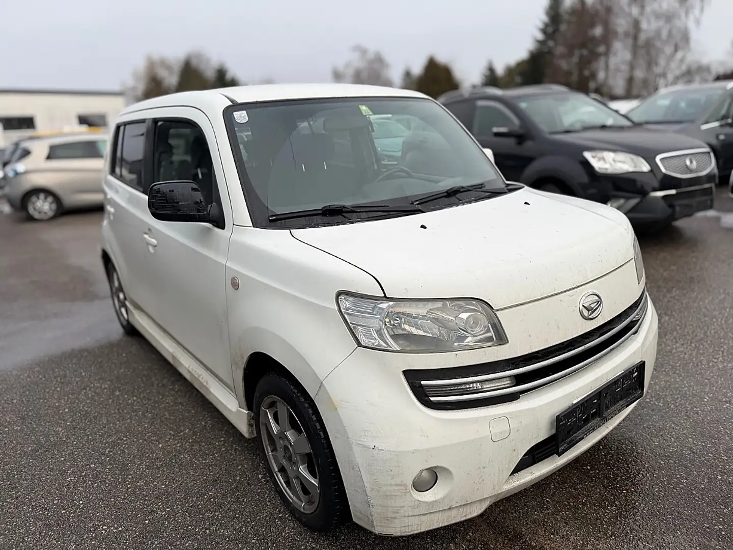 Daihatsu Materia Weiß - 2