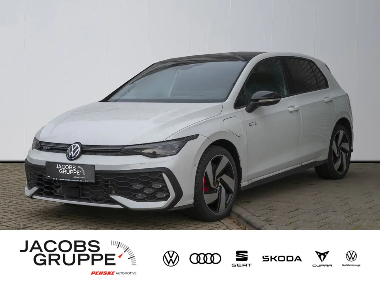 Volkswagen Golf GTE 1,5 l eHybrid UPE EUR 61.605,- incl. Überführung Weiß - 1