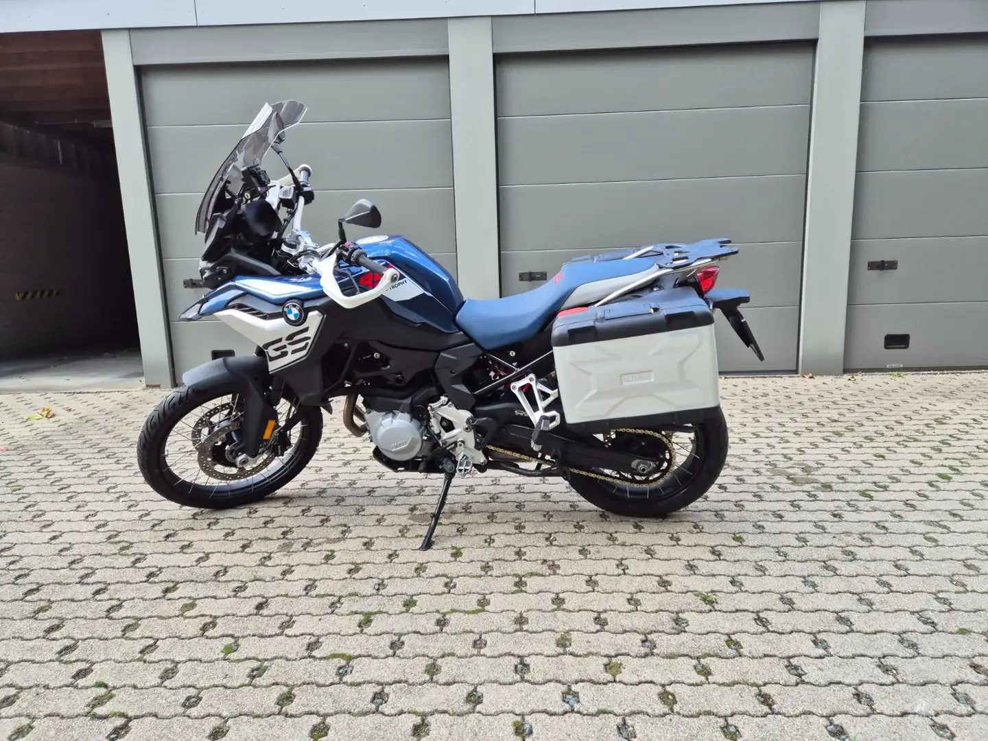 BMW F 850 GS TROPHY Blauw - 1