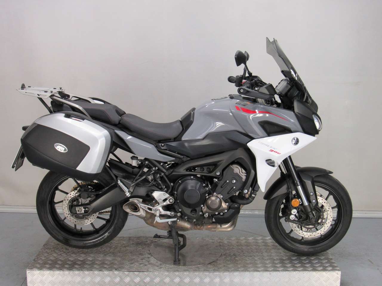Yamaha Tracer 900 ABS